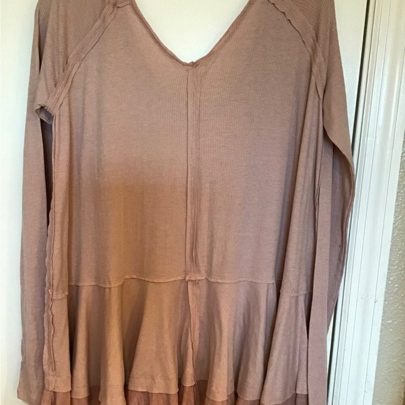 NWT free people long sleeve shirt with thumb holes - Picture 6 of 6